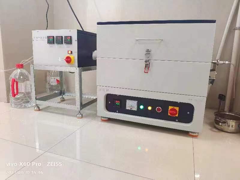 南京大学-水蒸气老化实验装置